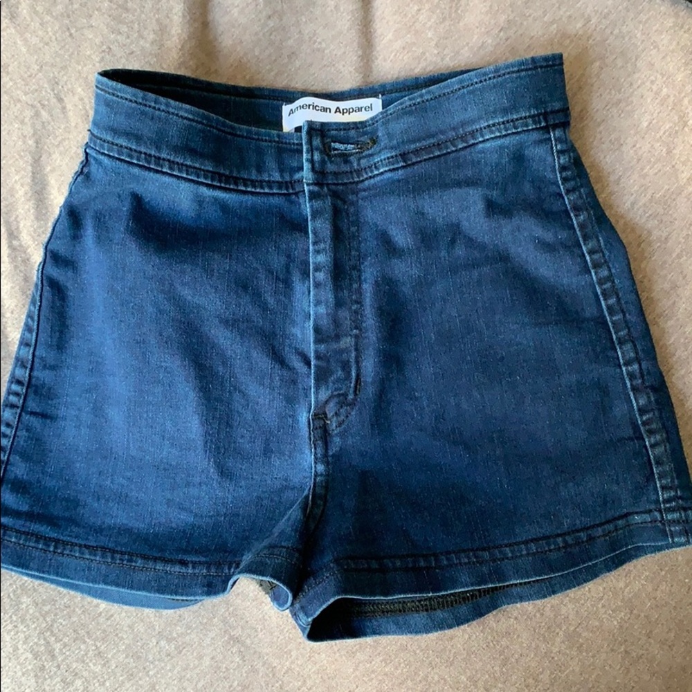 American Apparel Pin up Jean shorts